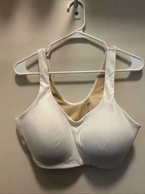 HUUG Daily Embrace bra. Worn once (realized XXL is not the right size for me)